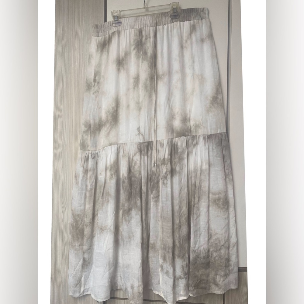 tie dye flowy long voluminous tiered  AGB plus size ,peyote color - Picture 16 of 17